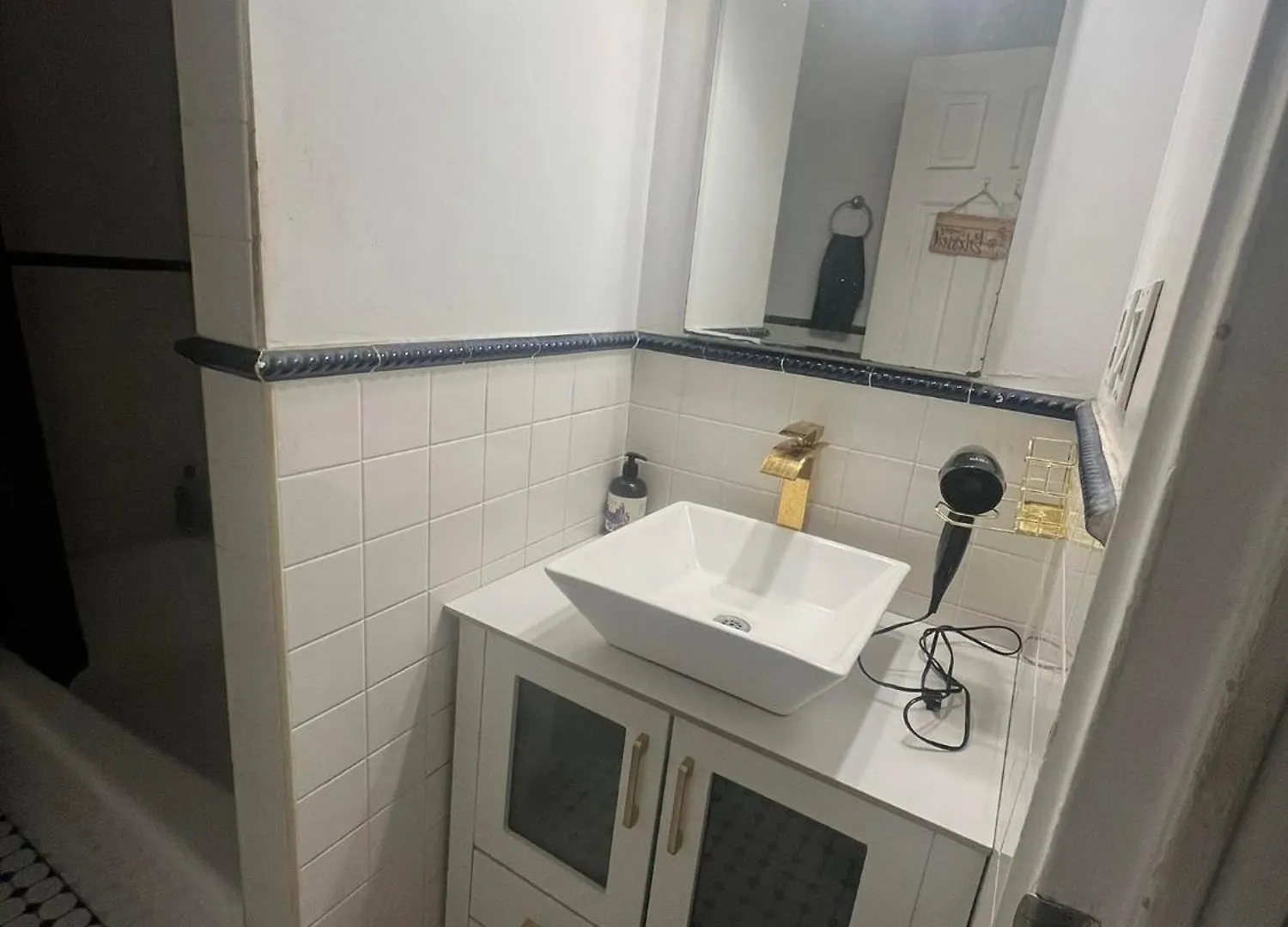 2 Large Bedrooms In Rego Park New York