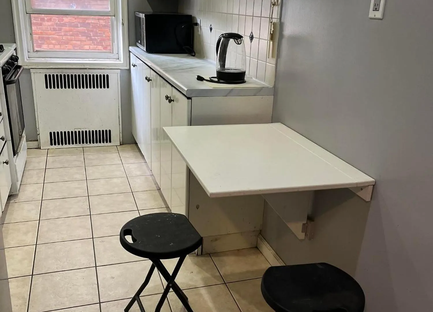 2 Large Bedrooms In Rego Park New York 0*,
