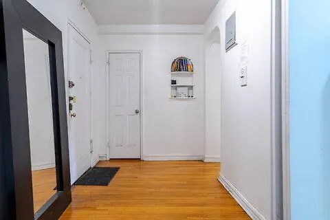 2 Large Bedrooms In Rego Park New York Apartment